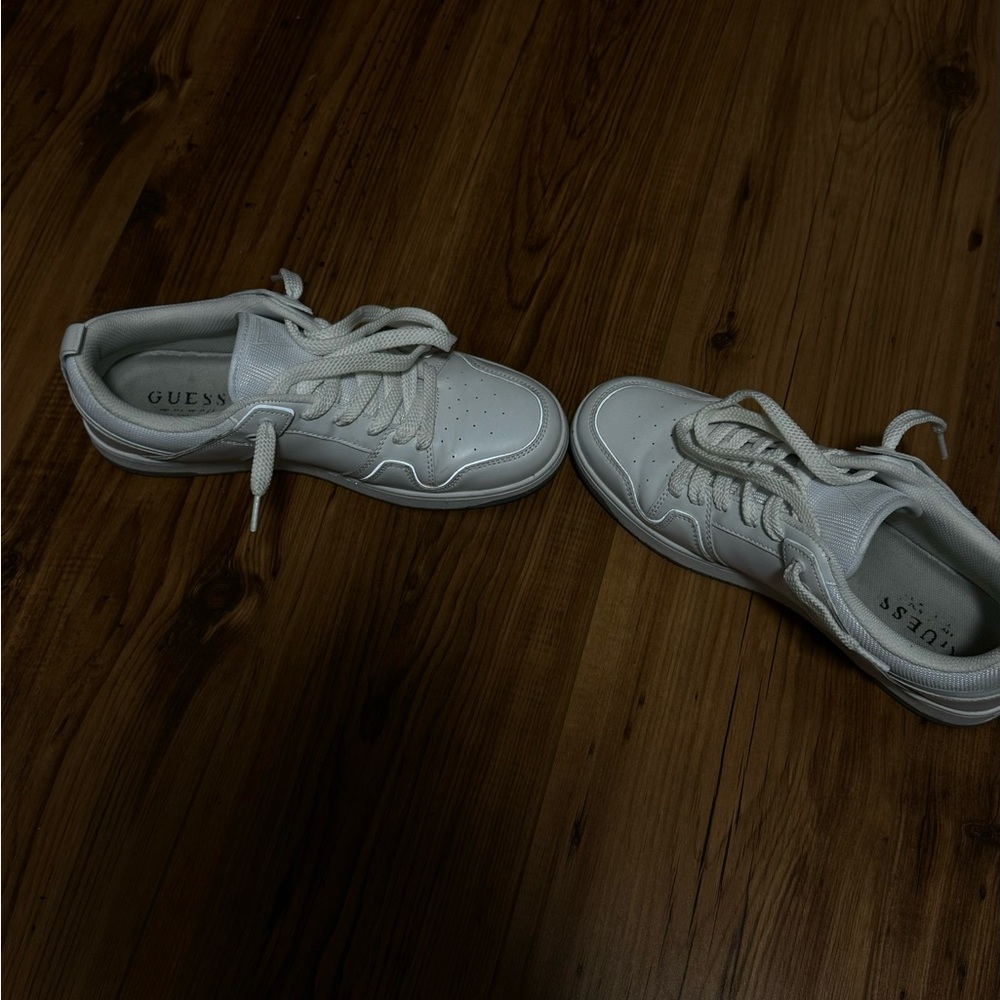 They shine in darkness